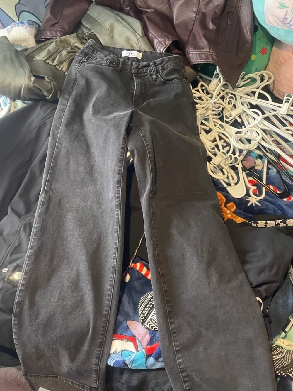 Black Jeans